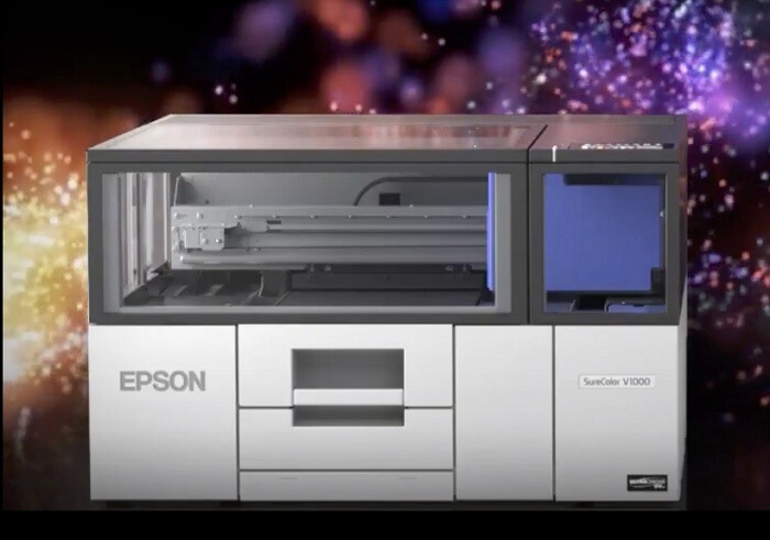 Epson анонсировала выпуск своего первого струйного сувенирного УФ-принтера 